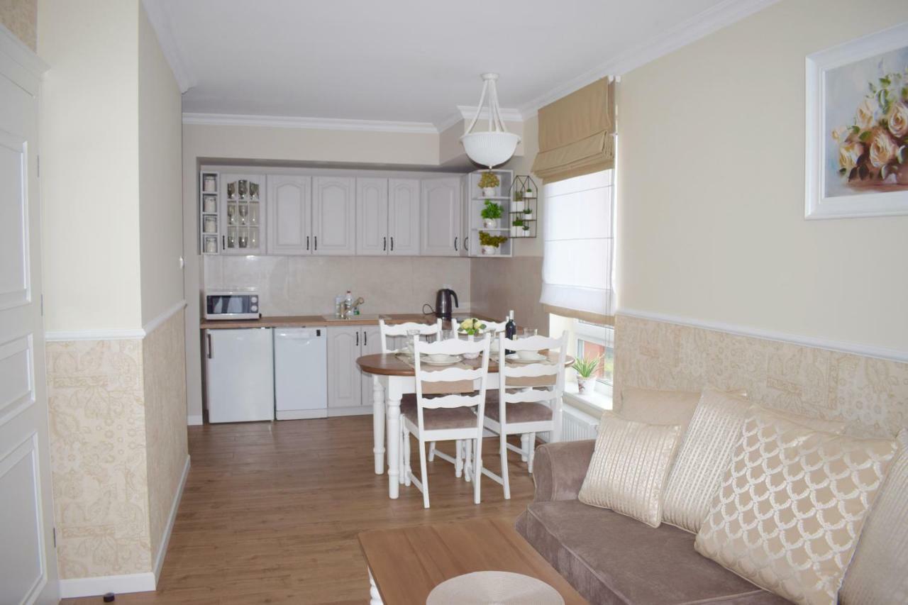 Ferienwohnung Kolobrzeg Apartament 2 Pokojowy Bursztynowe Exterior foto